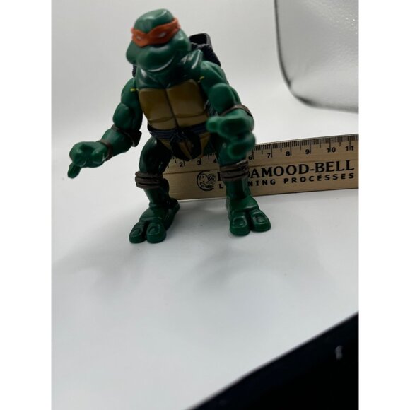 Vintage Teenage Mutant Ninja Turtles Michelangelo Action Figure 2004 - Picture 5 of 7